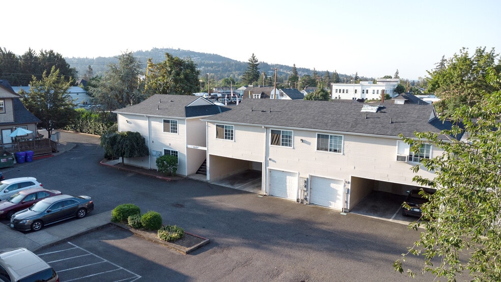 6719-6731 SE 82nd Ave, Portland, OR à vendre - Photo du bâtiment - Image 1 de 1