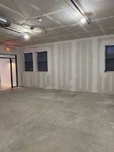 25 Lowell St, Manchester, NH for lease Interior Photo- Image 2 of 8