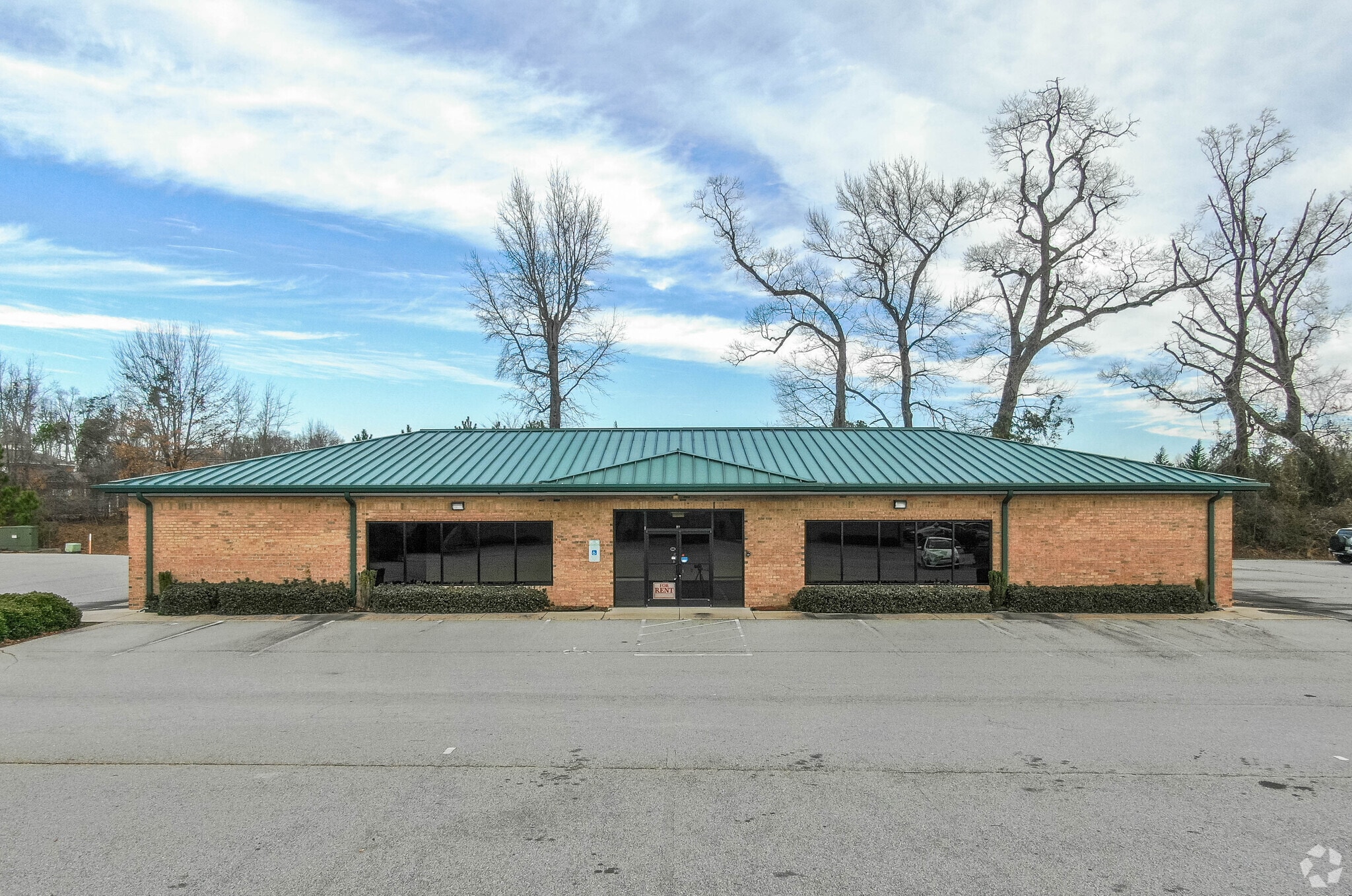 711 Tilghman Dr, Dunn, NC à louer Photo du bâtiment- Image 1 de 7