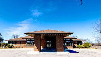 Plus de détails pour 1110 Oak Ridge Dr, Eau Claire, WI - Bureau/Médical à louer