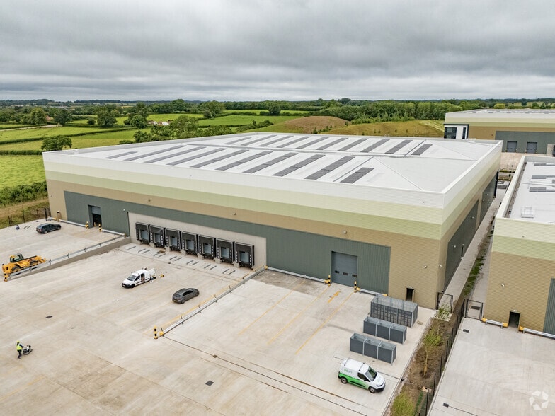 Indurent Park, Chippenham à louer - Aérien - Image 3 de 8