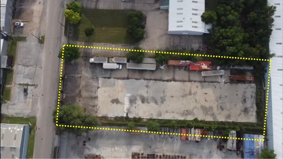 8685 Scranton St, Houston, TX for sale - Building Photo - Image 3 of 3