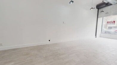1512 Nostrand Ave, Brooklyn, NY à louer - Vidéo sur l’inscription commerciale 