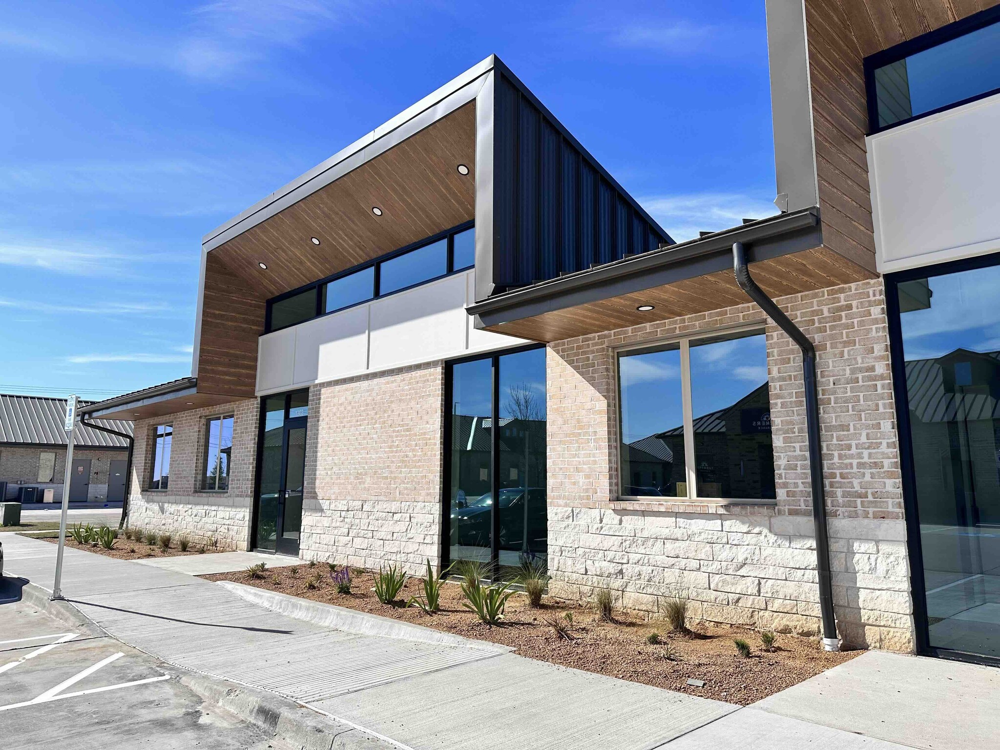 1400 N Coit Rd, McKinney, TX for lease Building Photo- Image 1 of 14