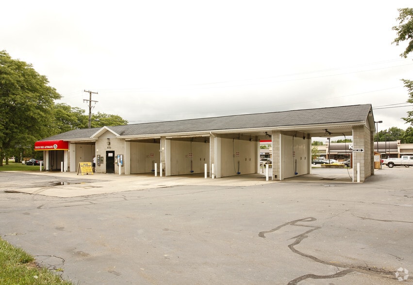 513-531 W Main St, Milan, MI for lease - Building Photo - Image 3 of 8