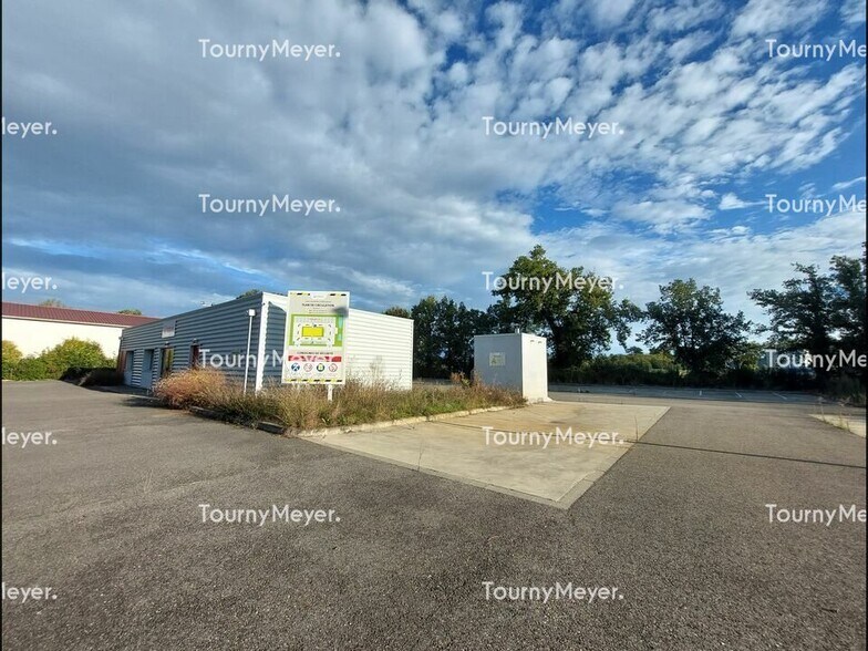 Flex in Villematier for sale - Building Photo - Image 2 of 12