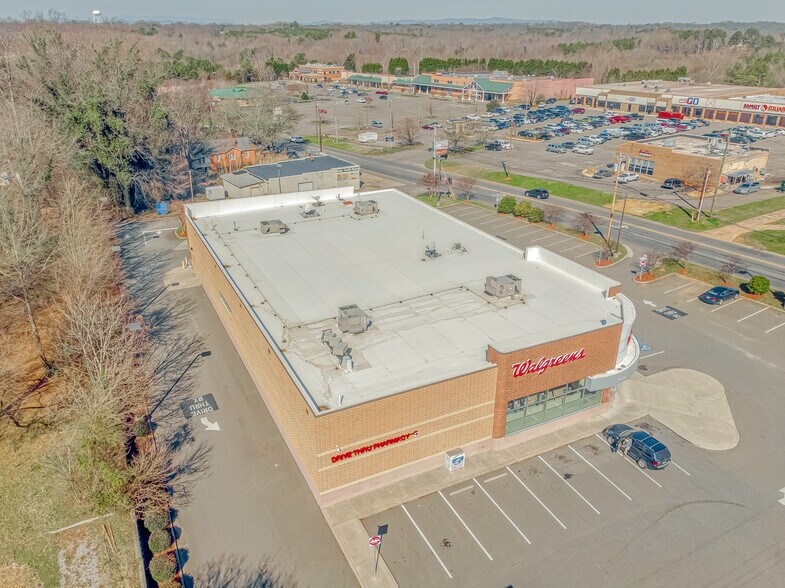 1170 E Marion St, Shelby, NC à louer - Photo du bâtiment - Image 3 de 6