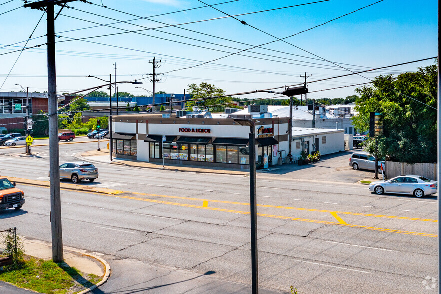 7946-7962 N Waukegan Rd, Niles, IL for sale - Building Photo - Image 3 of 4