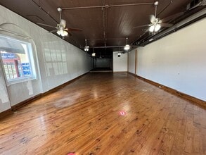 470 N Clayton St, Lawrenceville, GA for lease Building Photo- Image 2 of 4