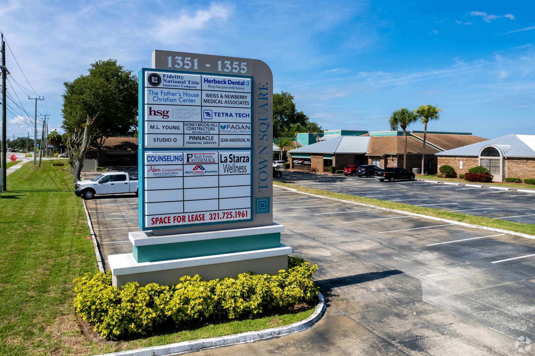 1351 N Courtenay Pky, Merritt Island, FL for sale Building Photo- Image 1 of 4