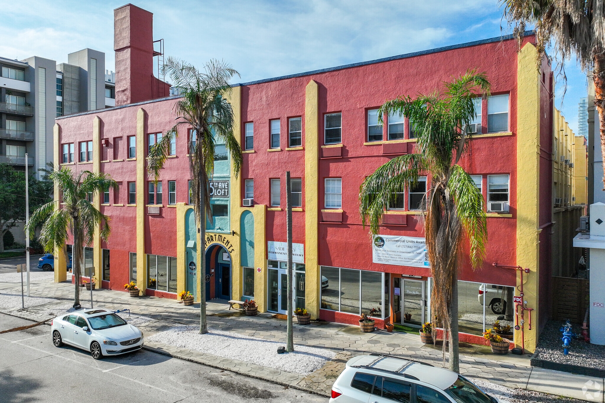 216 5th Ave N, Saint Petersburg, FL à louer Photo du bâtiment- Image 1 de 13