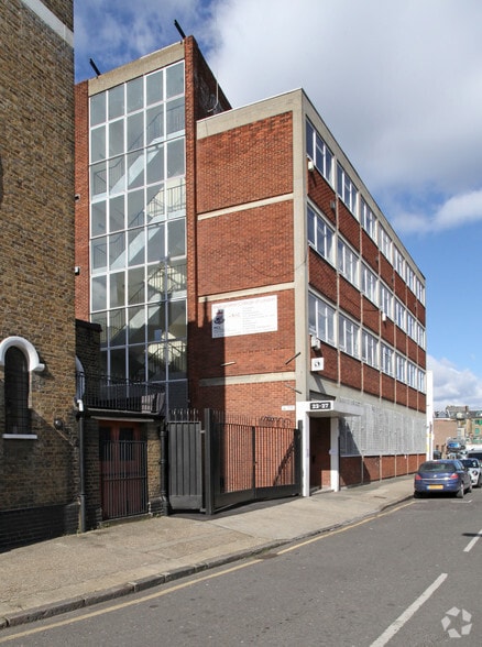 22-27 The Oval, London for lease - Primary Photo - Image 1 of 16
