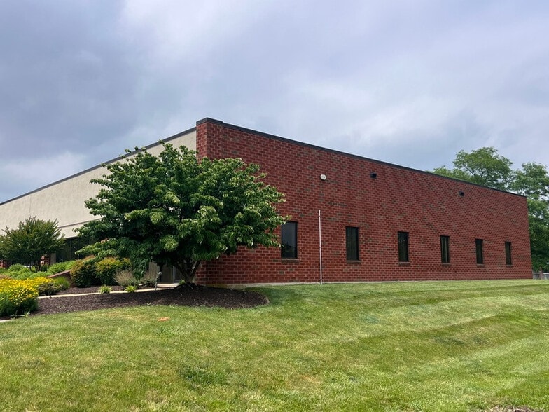 501-505 Gordon Dr, Exton, PA for sale - Building Photo - Image 2 of 7