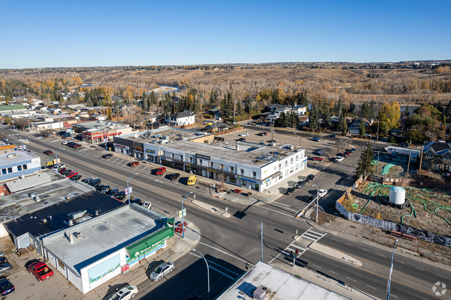 6404 Bowness Rd NW, Calgary, AB for sale - Aerial - Image 2 of 4