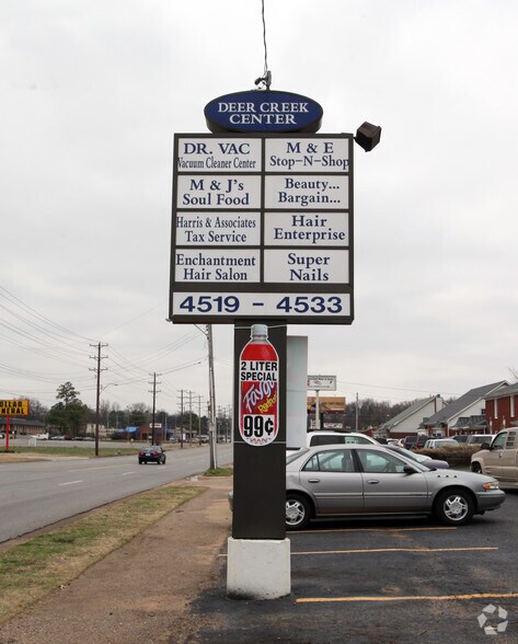 4519-4535 Millbranch Rd, Memphis, TN à louer - Photo du bâtiment - Image 3 de 4