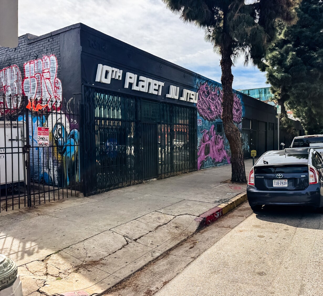 1320 S Grand Ave, Los Angeles, CA for lease Primary Photo- Image 1 of 13