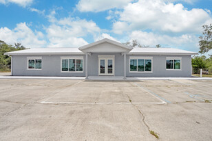 3248 Commercial Way, Spring Hill FL - Call Centre