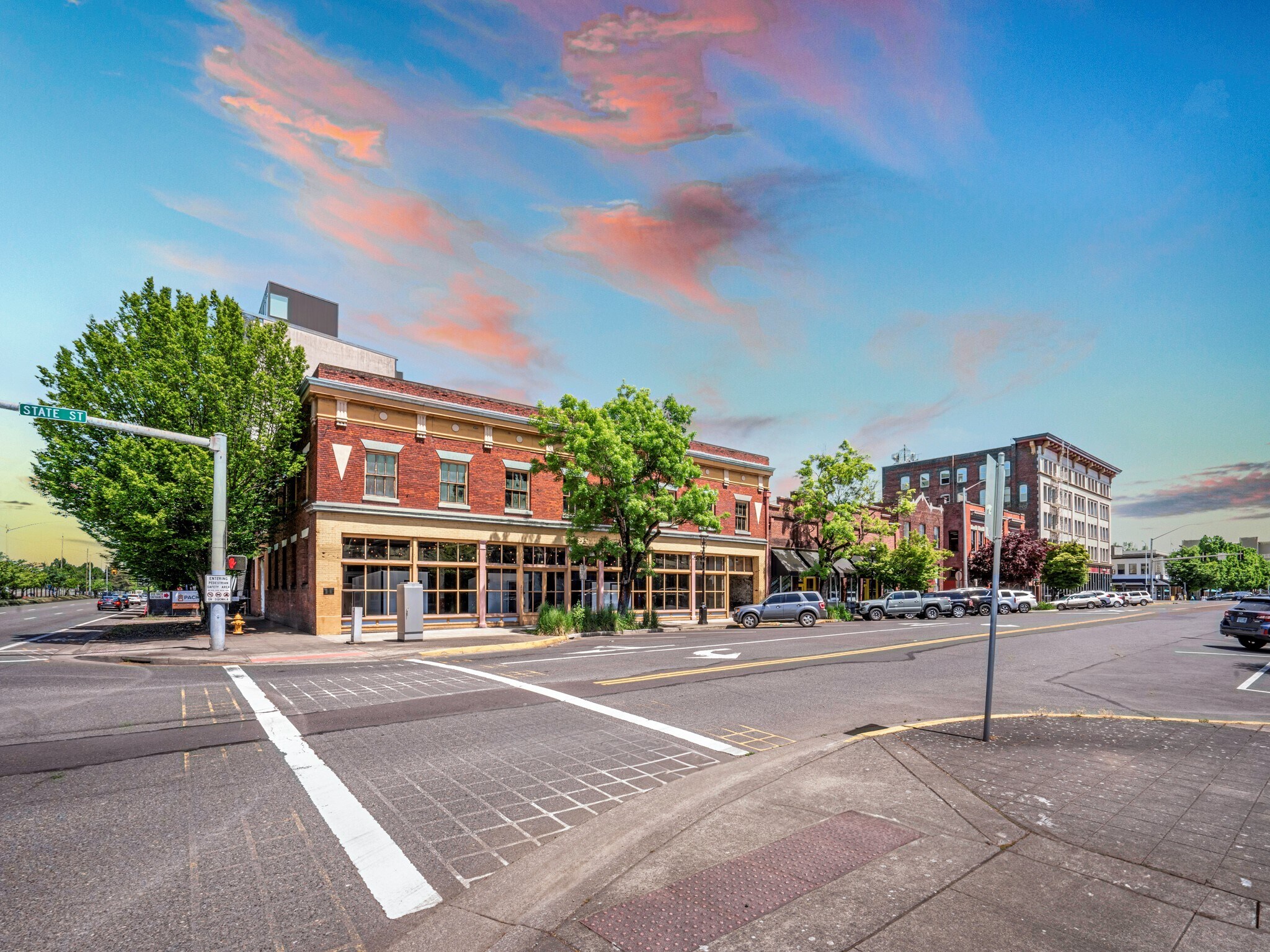 Lease, Sale, Joint Venture portfolio of 2 properties for sale on LoopNet.ca Building Photo- Image 1 of 18