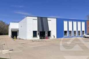 6465 Eighteen Mile Rd, Sterling Heights MI - Commercial Property