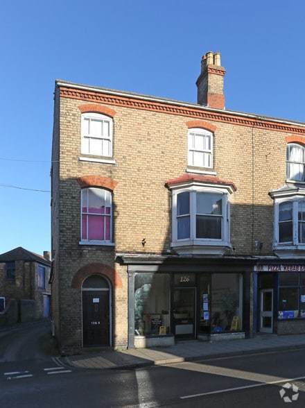 126 West St, Alford à louer - Photo du bâtiment - Image 2 de 17