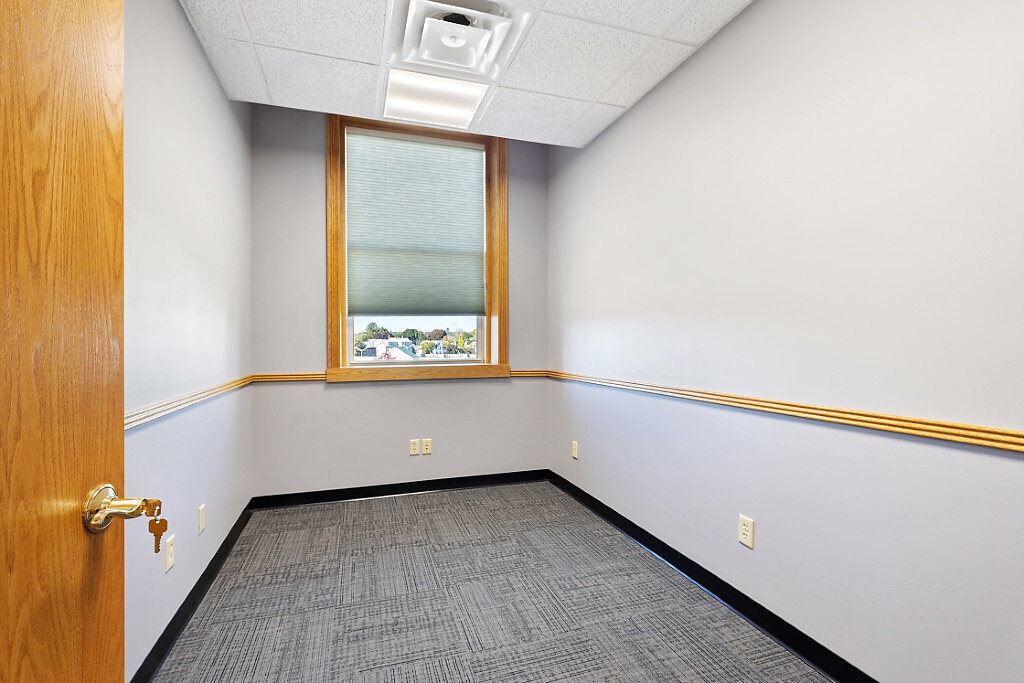 88 Main St, Waterville, ME à louer Photo intérieure- Image 1 de 1