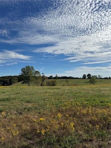 17140 Skelton Rd, Winslow, AR for sale - Building Photo - Image 3 of 10