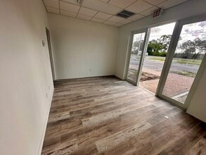 11950 SW Tom Mackie Blvd, Port Saint Lucie, FL for lease Building Photo- Image 2 of 3