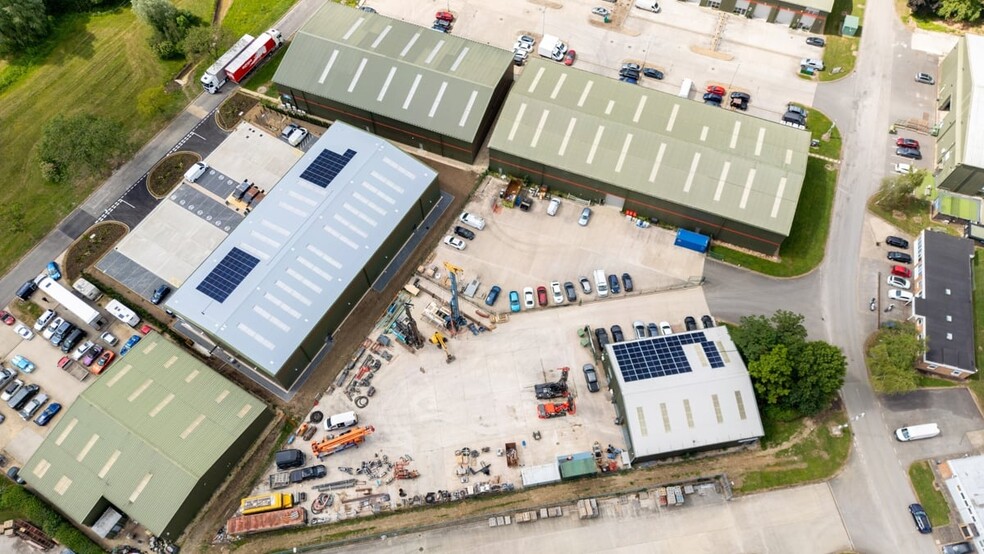 Plot 1060 Westcott Venture Park, Westcott for lease - Primary Photo - Image 1 of 2