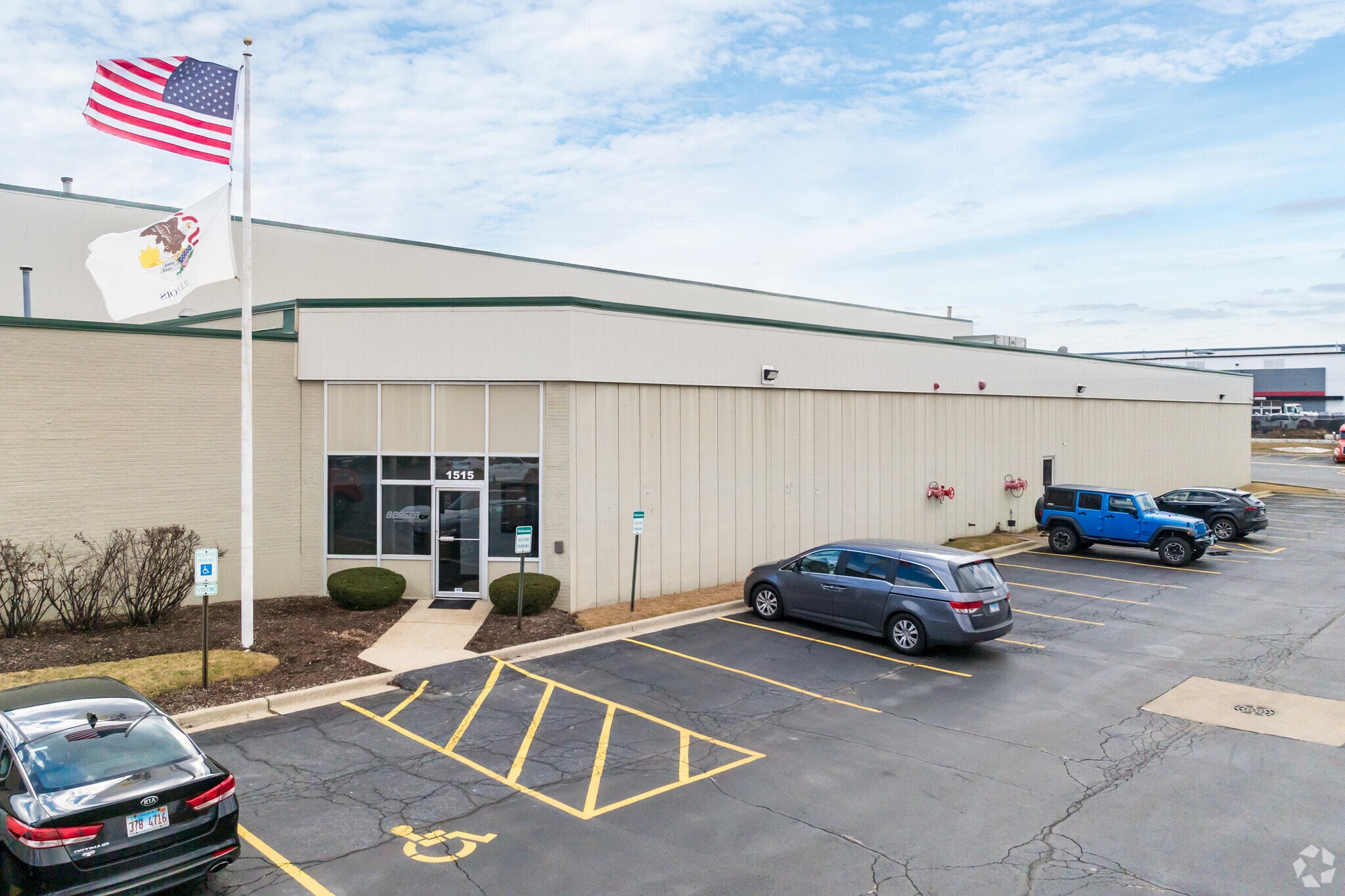 1515 W Fullerton Ave, Addison, IL for sale Primary Photo- Image 1 of 6
