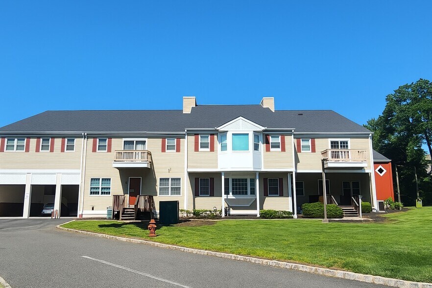 256 Columbia Tpke, Florham Park, NJ à louer - Photo du bâtiment - Image 3 de 6