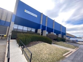 5-49 Cassens Ct, Fenton, MO for lease Building Photo- Image 2 of 23