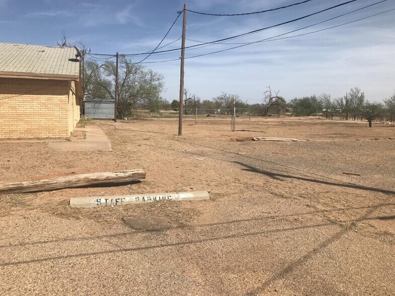 1601 Vanda Ave, Lubbock, TX à vendre - Photo du bâtiment - Image 3 de 29