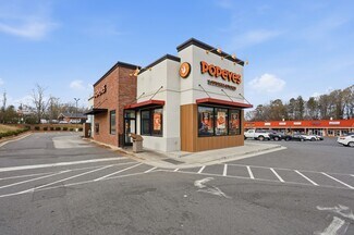 Plus de détails pour 6113 The Plaza Charlotte, NC 28215, Charlotte, NC - Commerce de détail à vendre