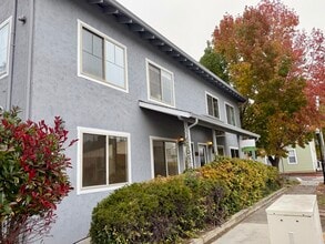 219 E Blithedale Ave, Mill Valley, CA for lease Building Photo- Image 2 of 9