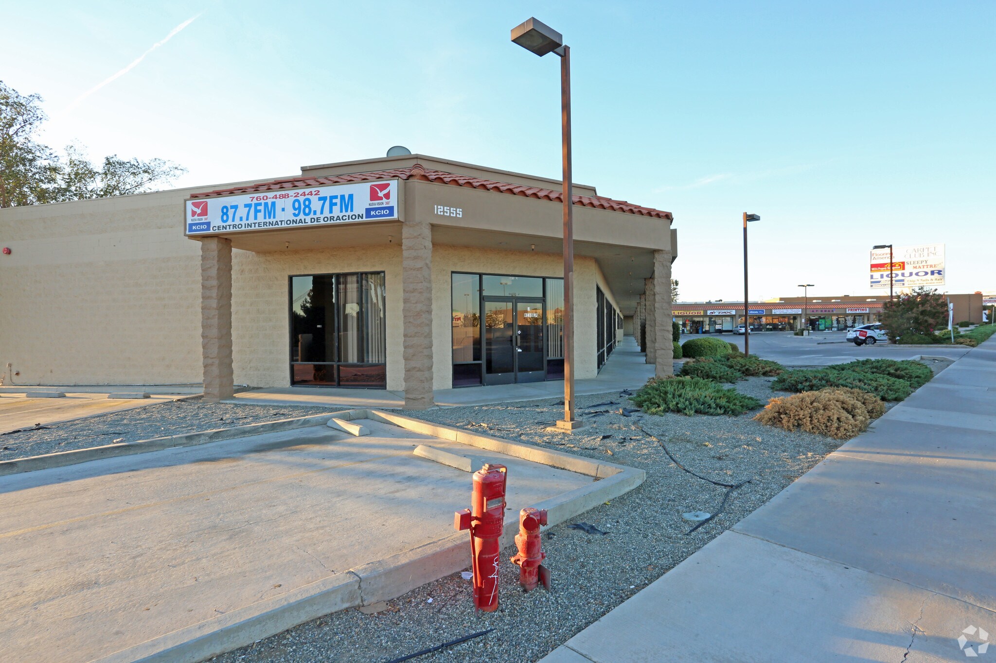 12555 Mariposa Rd, Victorville, CA à louer Photo principale- Image 1 de 13