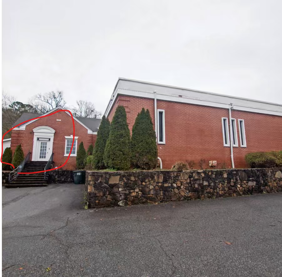 330 S Wall St, Calhoun, GA for lease Interior Photo- Image 1 of 8