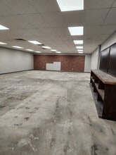 3221 S Highway 89, Bountiful, UT for lease Interior Photo- Image 2 of 6