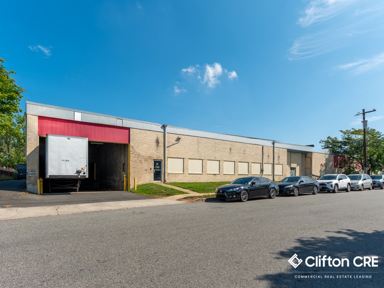 1 Kero Rd, Carlstadt, NJ à louer - Photo du bâtiment - Image 3 de 17