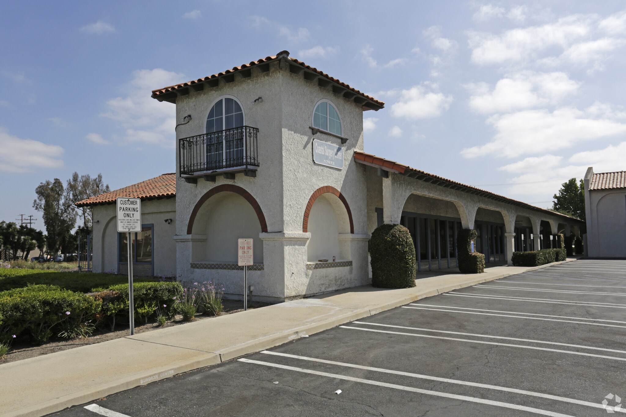 17672 Beach Blvd, Huntington Beach, CA à vendre Photo principale- Image 1 de 13