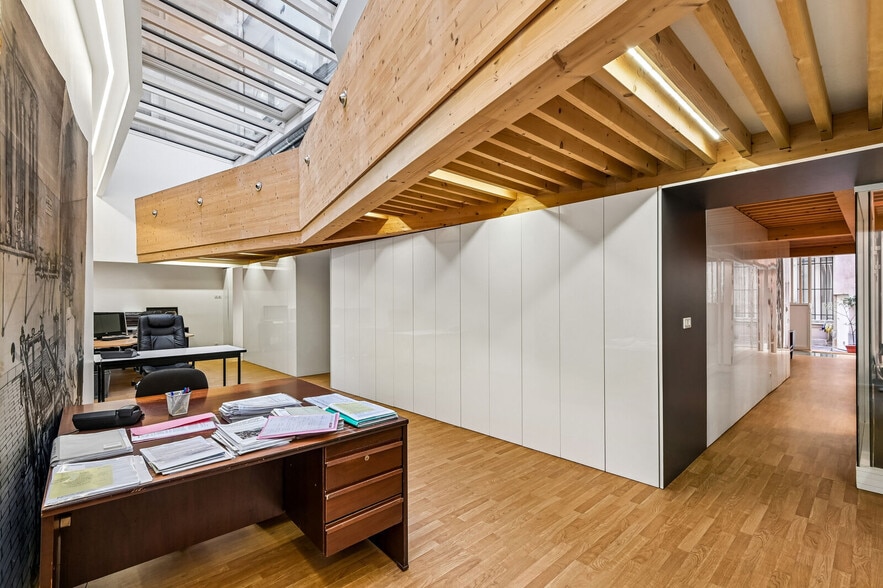 5 Avenue De L'Observatoire, Paris for lease - Building Photo - Image 3 of 14