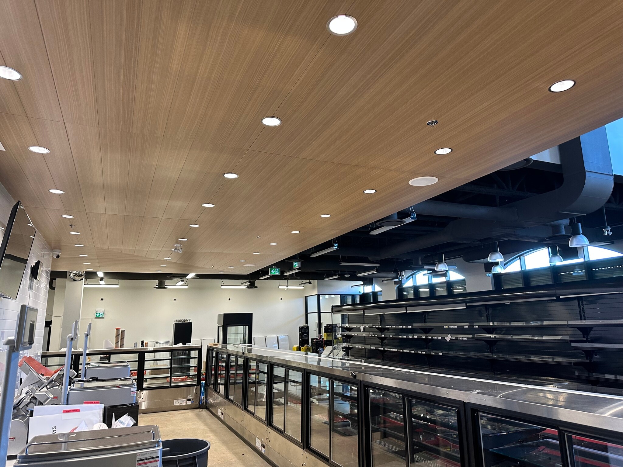 10644-10646 97 St NW, Edmonton, AB for sale Interior Photo- Image 1 of 7