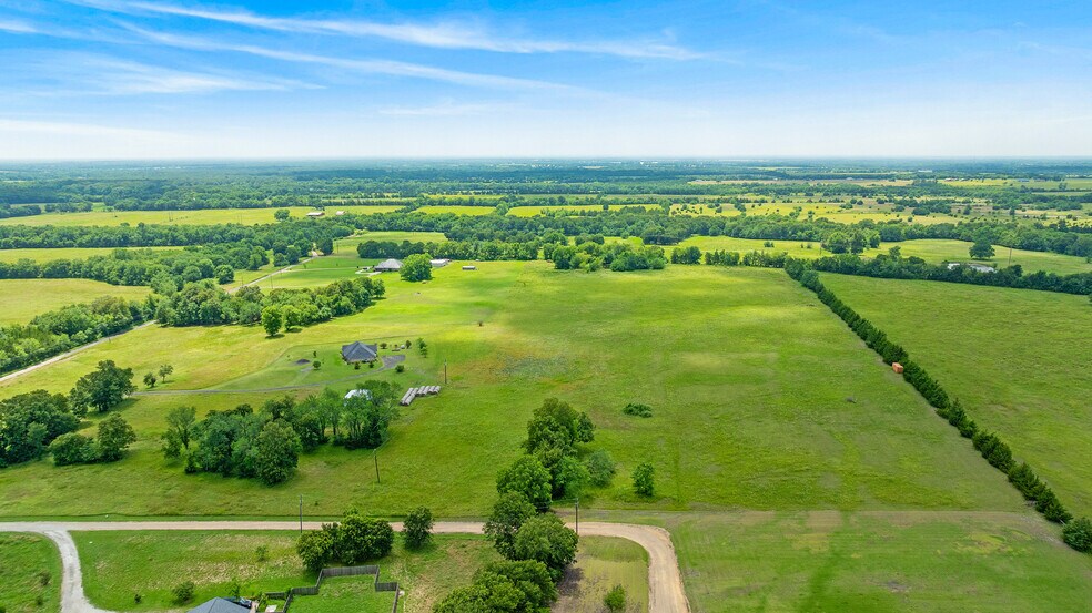 TBD County Road 12200, Paris, TX à vendre - Photo du bâtiment - Image 3 de 18