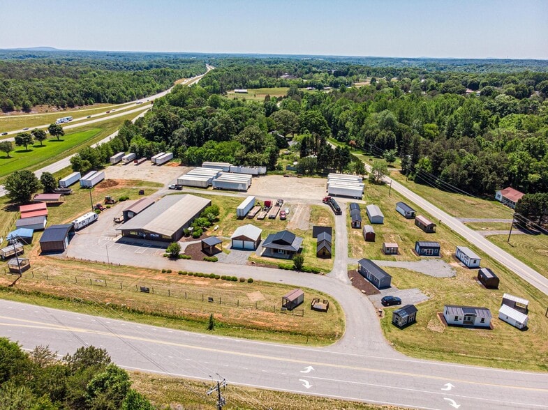 4501 River Rd, Hickory, NC for sale - Building Photo - Image 3 of 7