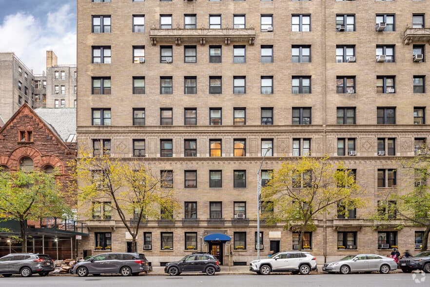 151-161 W 86th St, New York, NY for sale - Building Photo - Image 2 of 12