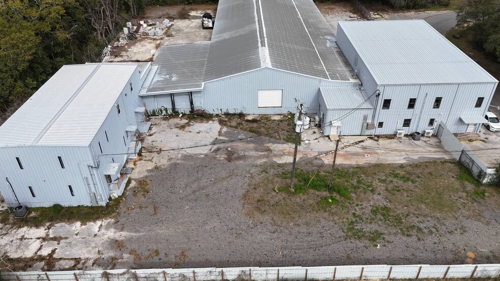 2800 Delano St, Pensacola, FL à louer - Photo du bâtiment - Image 2 de 88
