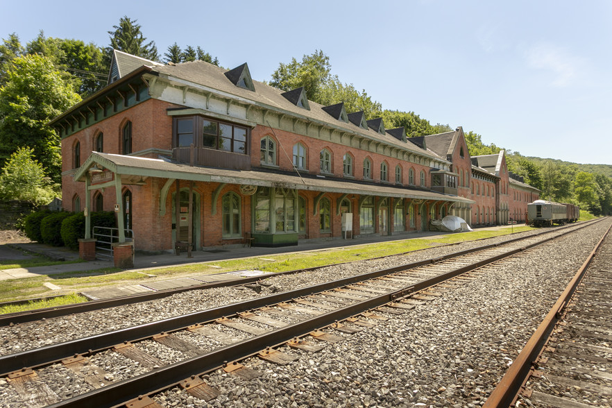 165 Depot St, Susquehanna, PA for sale - Primary Photo - Image 1 of 1