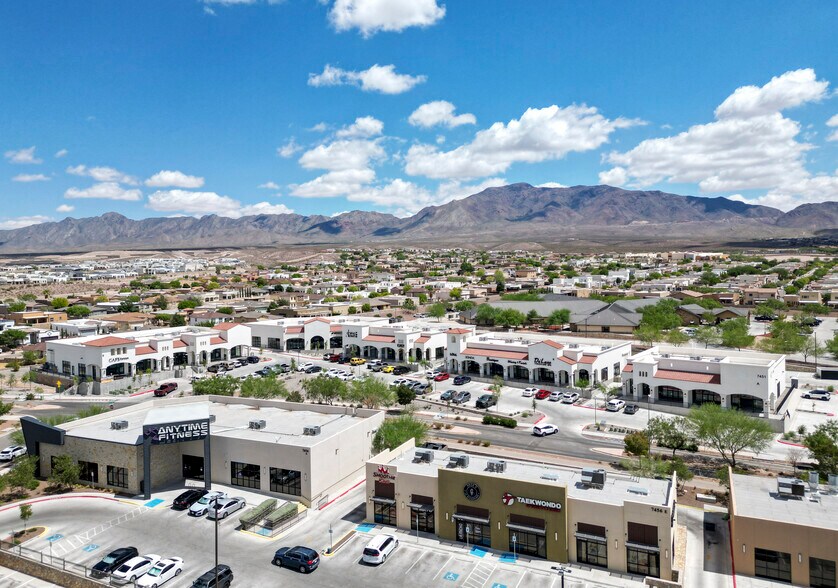 7451 Paseo Del Norte Blvd, El Paso, TX à vendre - Photo du bâtiment - Image 2 de 15