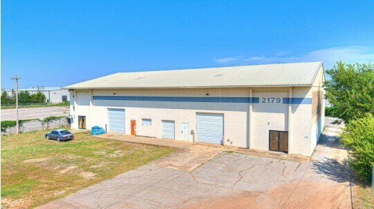 Plus de détails pour 2179 Industrial Blvd, Norman, OK - Industriel à vendre
