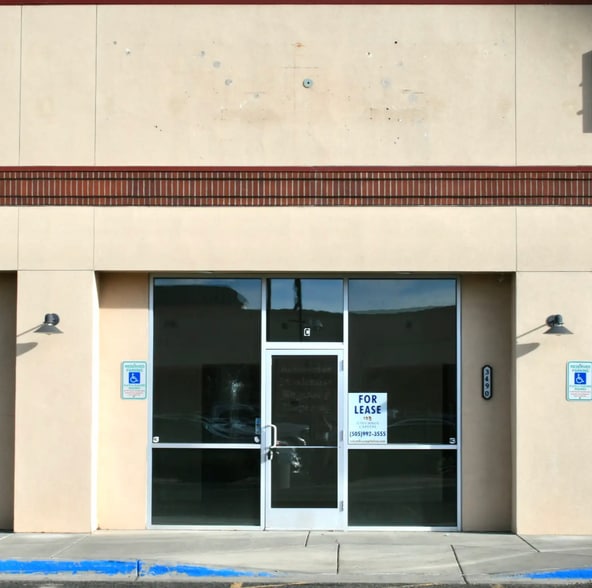3490 Zefarano Dr, Santa Fe, NM for lease - Building Photo - Image 3 of 7
