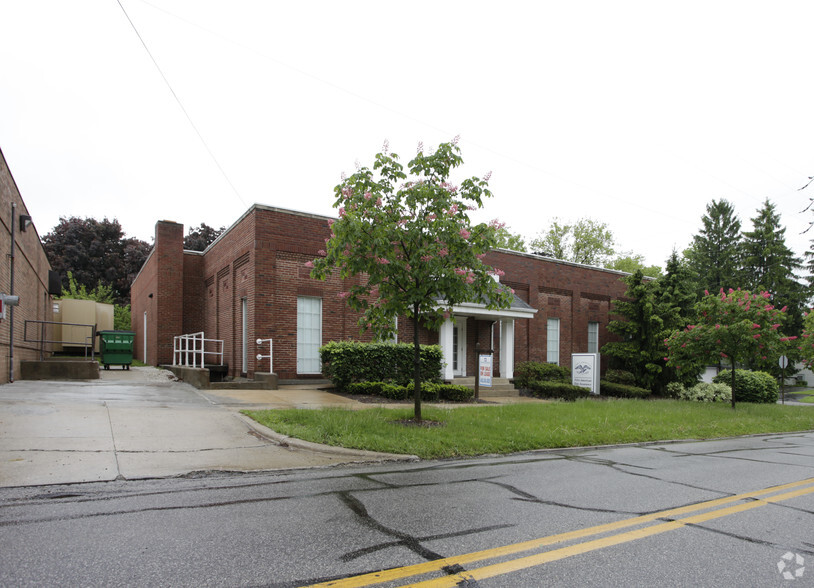 149 N Prospect St, Ravenna, OH for lease - Primary Photo - Image 1 of 3